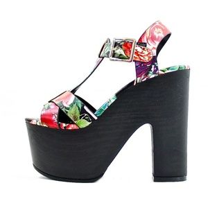 Floral Open Toe Platform Buckle Criss Cross Wedge